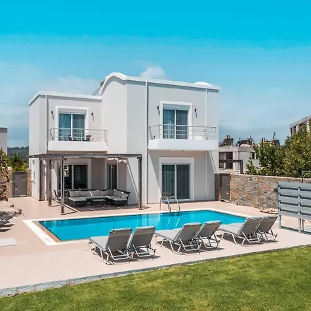 Vilă Luxury Petalutha